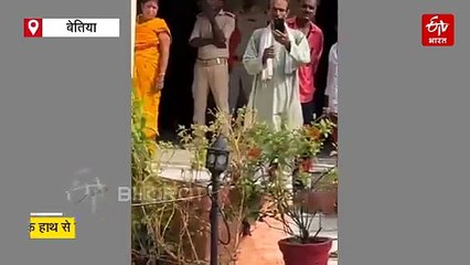 बेतिया SP से मिलने UP से स्केटिंग कर बिहार पहुंचा दिव्यांग, बोला-'मैं भी आपकी तरह बनना चाहता हूं सर!'