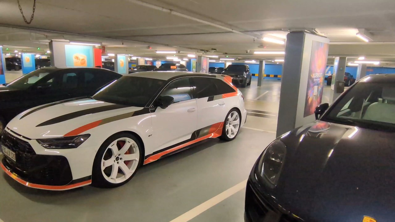 # super car.  #. hiper. car. # Genève. # lulu du jura