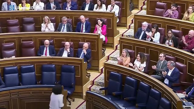 Yolanda Díaz y Pedro Sánchez podrían ayudarte (y no es reduciendo la jornada laboral)