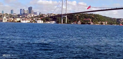 Dost bildiklerim de vurdu arkadan