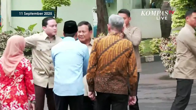 Presiden Prabowo Disambut Yel-Yel Siswa! Tinjau Sekolah Rakyat di Jakarta Selatan