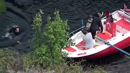 Otomobil Kızılırmak’a uçtu: Anne ve çocuk öldü