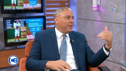 Héctor Gómez habla de ¿quién hizo el 30 - 30 en la MLB? |Con Los Famosos