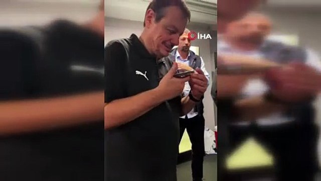 Cumhurbaşkanı Erdoğan’dan A Milli Erkek Basketbol Takımı’na tebrik telefonu