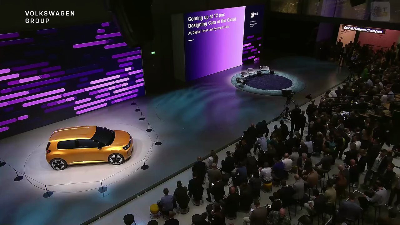 Volkswagen Group: Cars in the Cloud – KI & Digital Twins im Fokus | Panel Talk IAA 2025