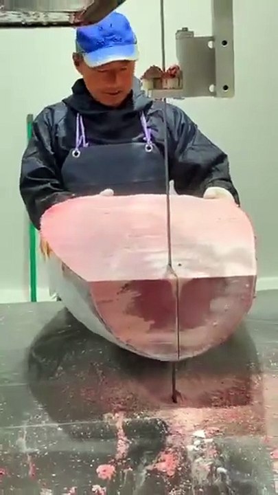 frozen tuna cutting process