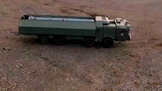 Rusland lanceert supersonische “Oniks”-raketten in het Noordpoolgebied tijdens oefening Zapad-2025!