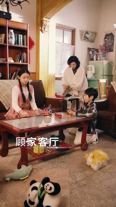 Husband Brings Mistress Home 😡 Wife’s 100 Slaps Leave Him Shocked! #cdrama