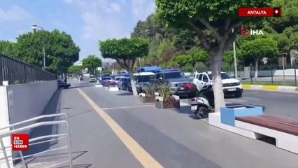 Antalya’da 1’i turist 3 kişiyi yaralayan motosikletli şüpheliler yakalandı