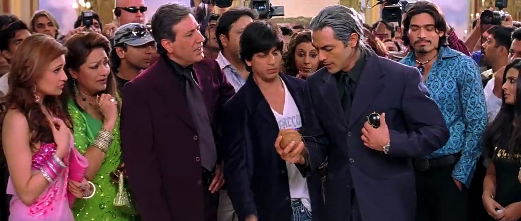 Om Shanti Om (2007) Hindi Movie 1080p Part 2