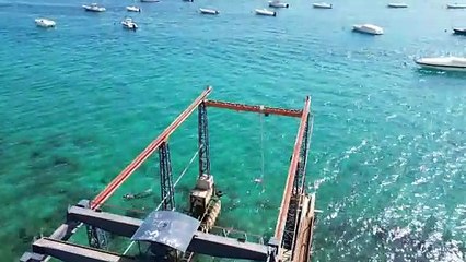 Ecomostro a Paradiso e le challenge pericolose. Il garante Amante: "La Regione intervenga subito"