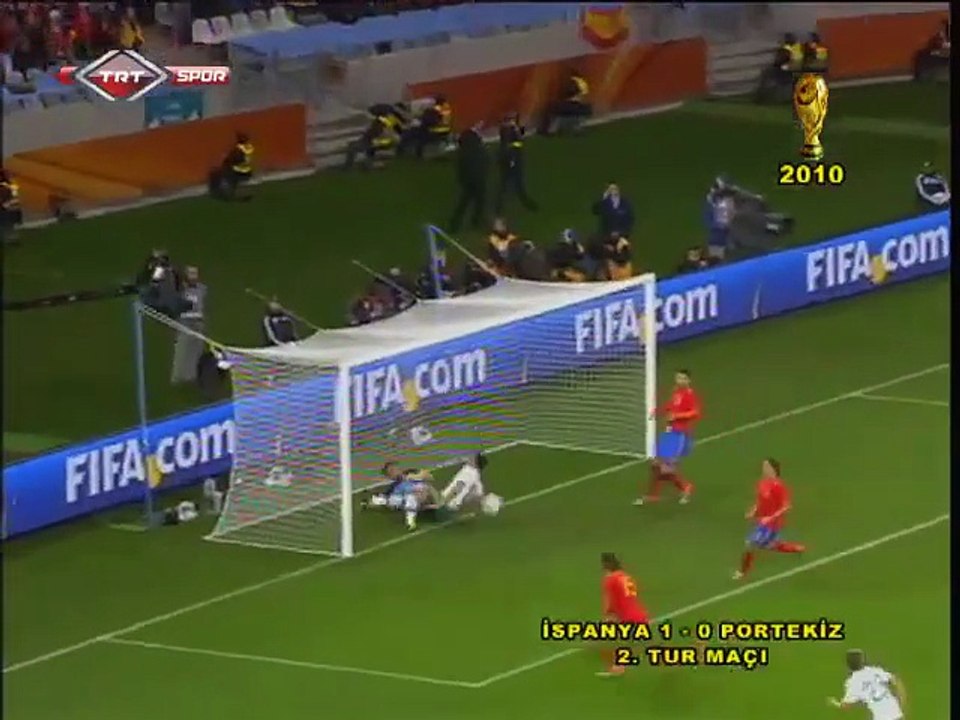 İspanya - Portekiz_ 1-0 (2010 Dünya Kupası Son 16 Turu) Sahada Yıldızlar Karması