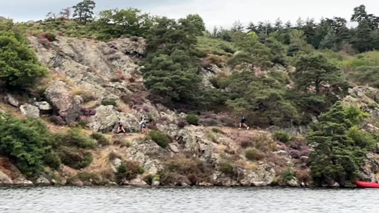 Swimrun des Gorges de la Loire : une épreuve unique entre sport, nature et aventure humaine