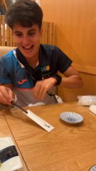 María Pérez celebra su oro mundial saltándose la dieta comiendo sushi