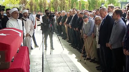 Cumhurbaşkanı Erdoğan, Başdanışmanı Hamdi Kılıç'ın cenaze törenine katıldı