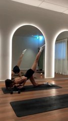 Hot Yoga Split Stretch #hotyoga #split #splitstretches #morningstretch #flexibilityyoga #flexibility