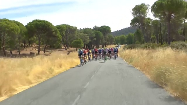 Vingegaard set for Vuelta victory after powering to penultimate stage win | Stage 20 Highlights