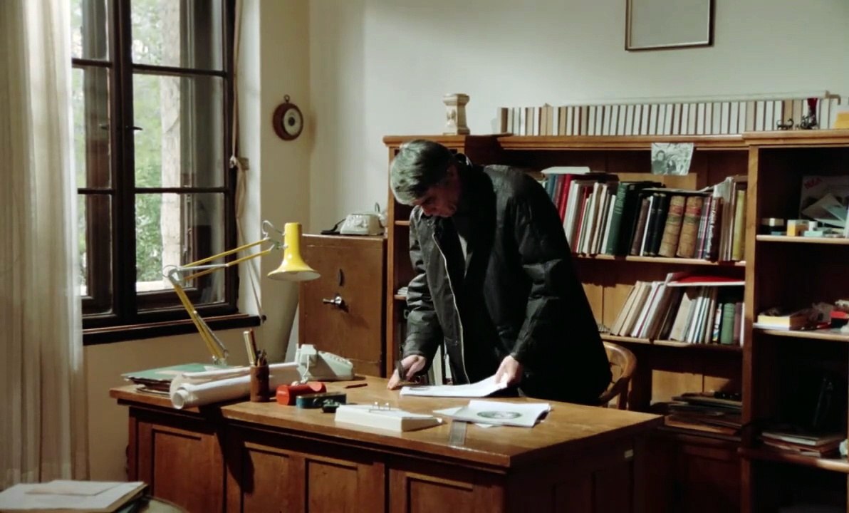 Kuca Na Pijesku (1985)