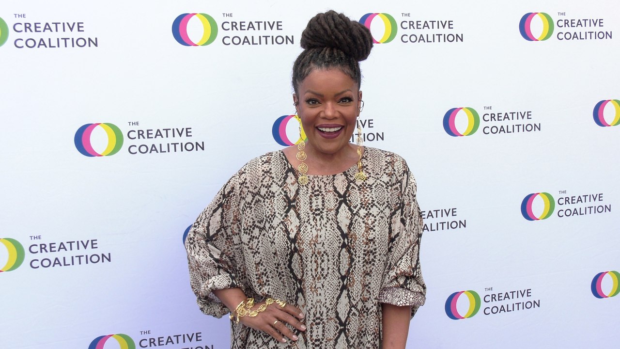 Yvette Nicole Brown attends the Creative Coalition's 11th Annual Humanitarian Awards Luncheon
