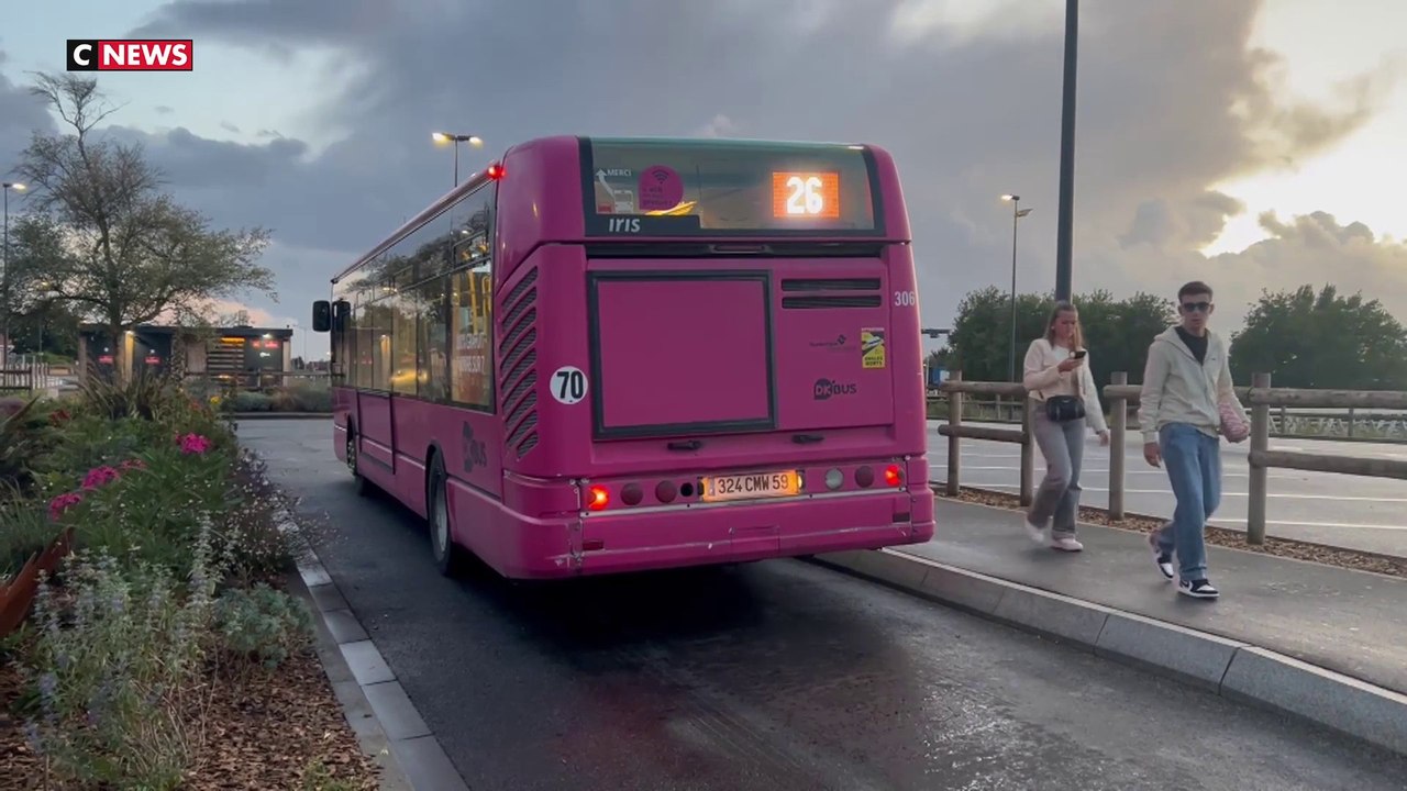 Immigration : à Gravelines, les migrants empêchent les élèves de prendre le bus par manque de place