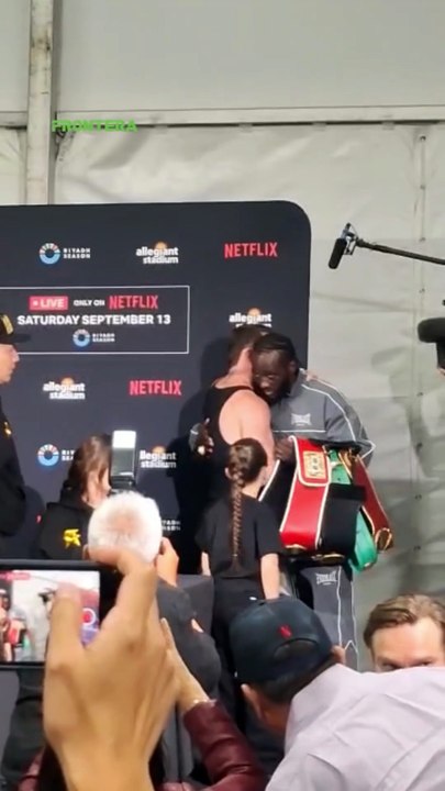 ¡Queda entre amigos! Canelo y Crawford se despiden tras una dura batalla