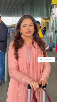Bollywood Actress Bhagyashree was Spotted at Mumbai Airport 🔥🥰❤️ #bhagyashree #bollywood #actresses #actressreels
