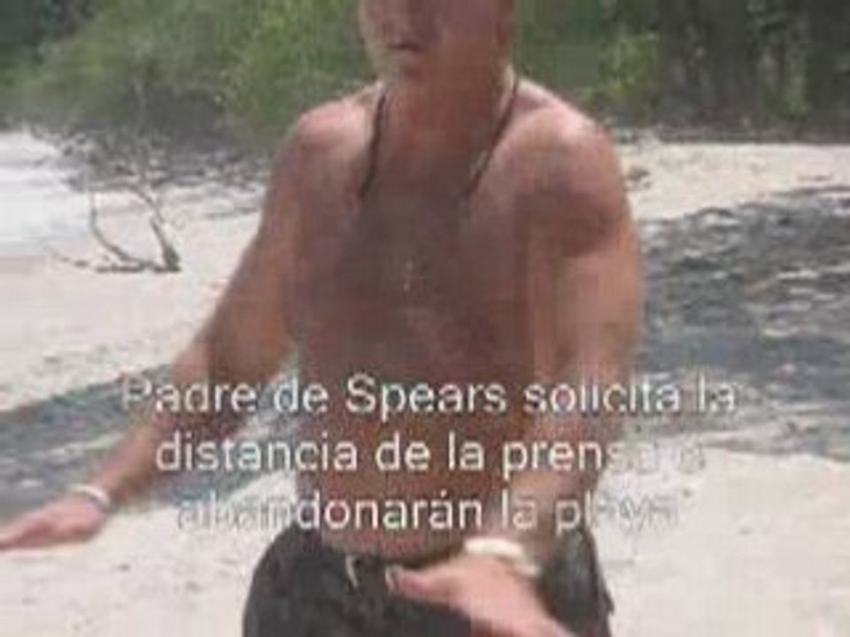 Britney i Costa Rica (17/05)