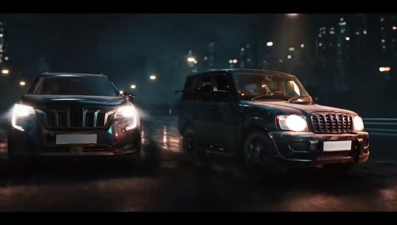 The Chase Movie Dhoni R Madhavan