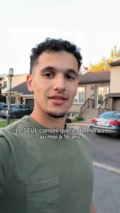 Si seulement quelqu’un m’avais donner ce conseil à 16 ans, j’aurais pris une avance MONUMENTALE 🙌🏽