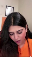 Le Le Ek Pappi Le le mera lips se items Hot girls piyushi