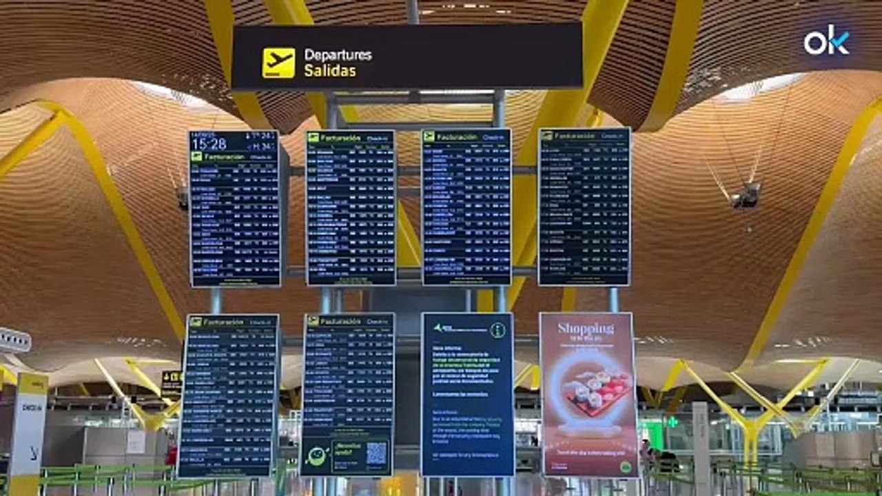 Cientos de pasajeros pierden sus vuelos por la huelga en los controles de seguridad de Barajas