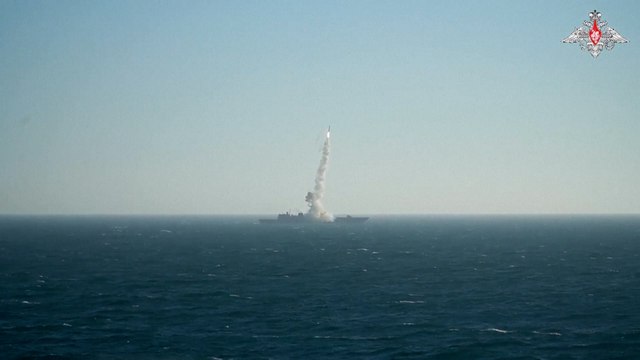 Rusia lanza un misil hipersónico Zircon en el mar de Barents en maniobras con Bielorrusia