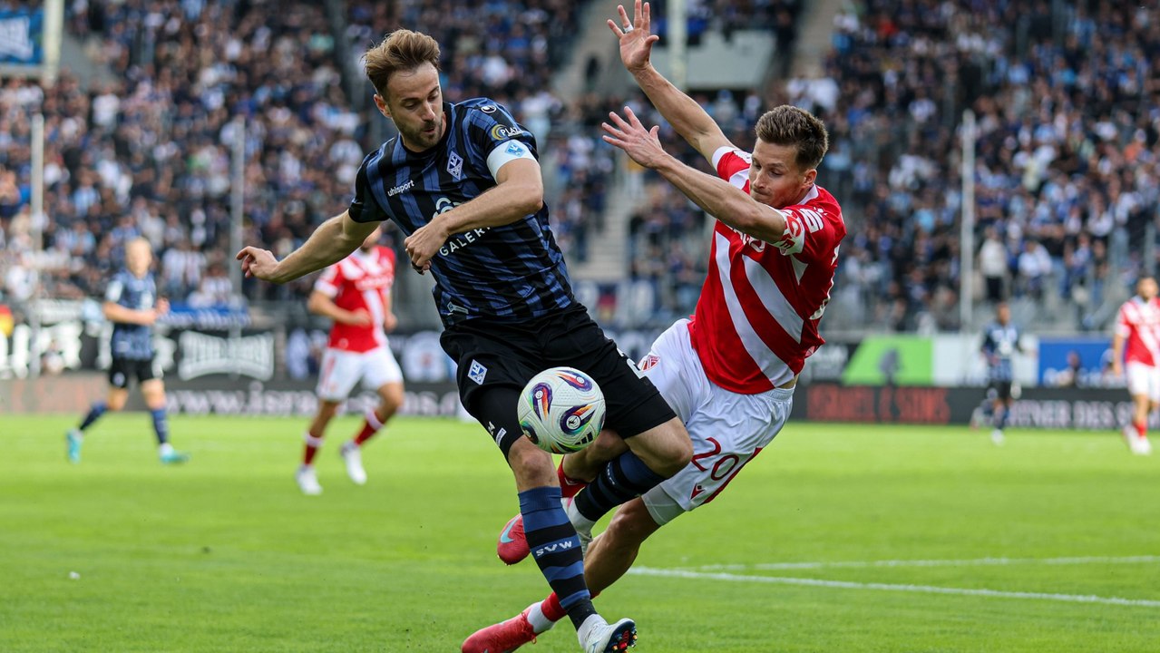 Hannemann verstolpert, Borgmann trifft: Kurioses 1:0 bringt Cottbus auf den Weg