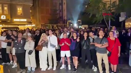 İstanbul - 12 Dev Adam'ın final mücadelesi Galata Kulesi'ne yansıtıldı