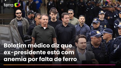 Bolsonaro deixa prisão domiciliar pela 1ª vez para realizar procedimento médico em hospital no DF