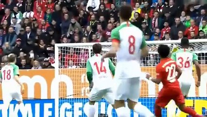 Bị Augsburg cầm hòa, Bayern Munich vẫn dậm chân ở vị trí thứ 3 trên BXH Bundesliga