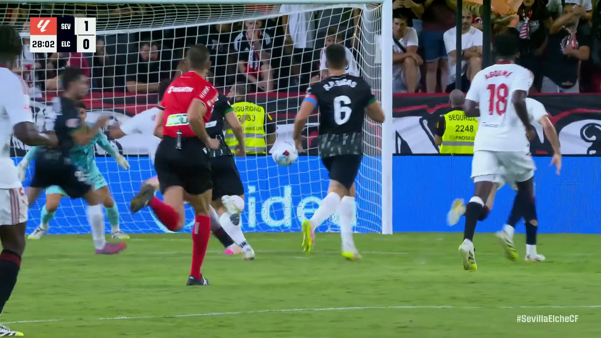 La Liga : Match nul spectaculaire entre Séville et Elche