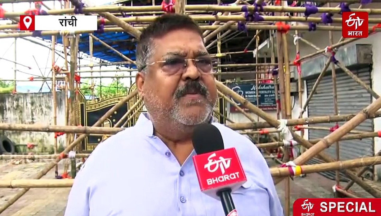 गृहिणी के मूर्तिकार बनने की कहानी: पति की मौत के बाद प्रेरणा और ममता की अद्भुत मिसाल बनीं रांची की माधवी