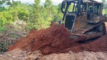 Expanding the Road Body with D6R XL Bulldozer Repairing the Road