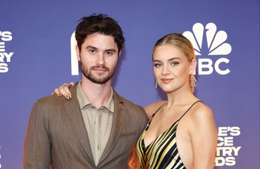 Kelsea Ballerini and Chase Stokes have broken up