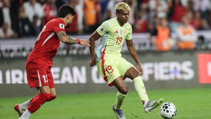 Los mensajes de la RFEF al Barcelona tras infiltrar a Lamine Yamal: "Le hemos pinchado Voltaren en la columna porque no ha podido salir del hotel"