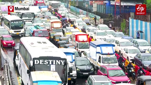 Passenger Vehicle Dispatches Dip 9 Per Cent In Aug As Companies Curtail Supplies Amid Low Market Demand