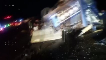 Accidente fatal en El Sillar: camión con carga de maíz volcó en la carretera Cochabamba–Santa Cruz
