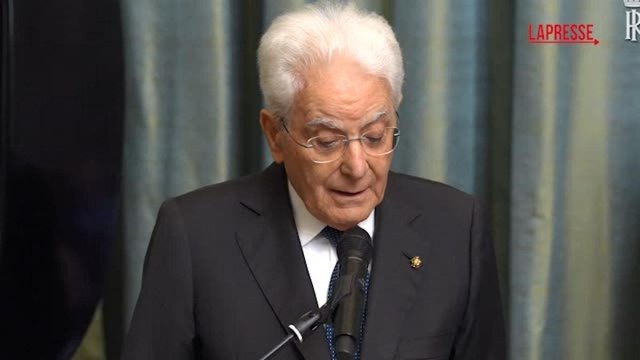 Mattarella: «I diritti dei bambini sono a rischio, come nella disumana condizione di Gaza»