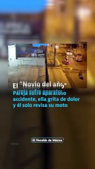 El “novio del año”: tras un brutal accidente con su pareja, primero vio su motocicleta (Video)