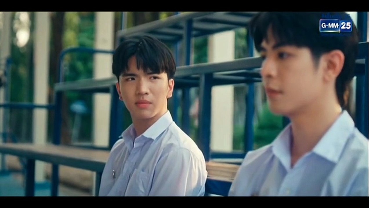 โปรดใช้วิจารณญาณในการรักเธอ ตอนที่ 4 (EP.4) วันที่ 15 กันยายน 2568   หมอดูทักครับ ตอนที่ 4