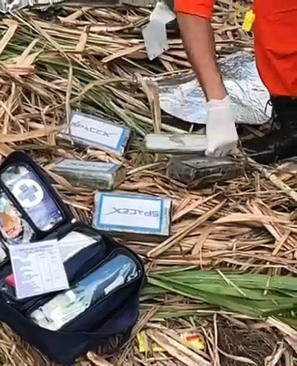 Após desencarceramento de avião, mais tabletes de cocaína são encontrados; total é de 195 kg