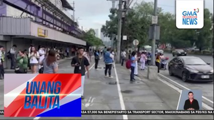 Operasyon ng LRT-2, limitado dahil sa nasirang bahagi ng riles; ilang papasok sa trabaho at eskuwela, stranded sa Santolan Station | Unang Balita