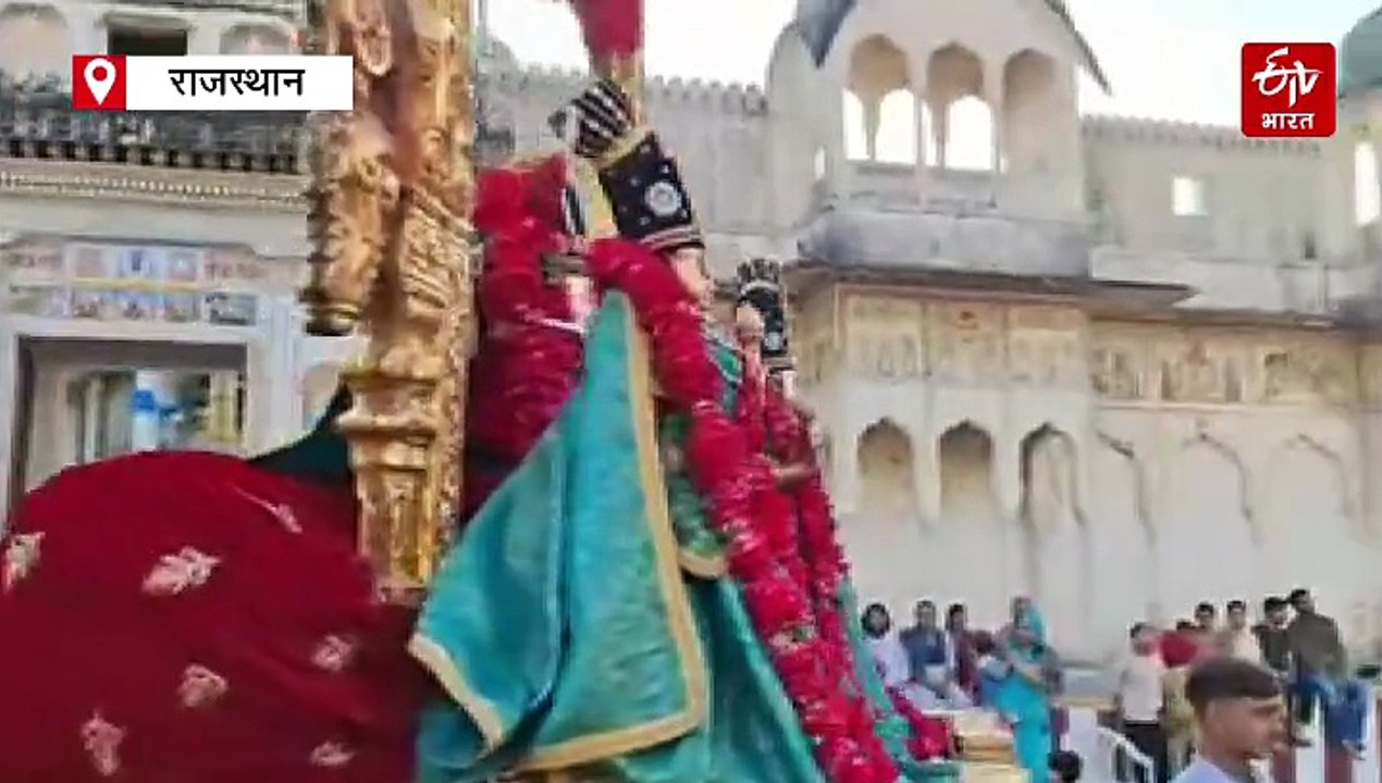 पुष्कर के रंगजी मंदिरों में धूमधाम से मना नंदोत्सव, हांडी फोड़ लूटा दही, मलखंब ने मोहा मन