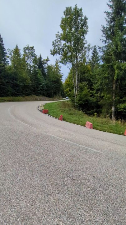 #  auto passion de haut jura. # lulu du jura